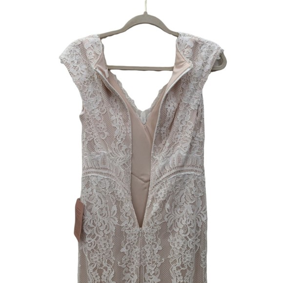 NWT BHLDN Tadashi Shoji Fiorelle Ivory Lace V Neck Wedding Gown Size 4 - Picture 12 of 14